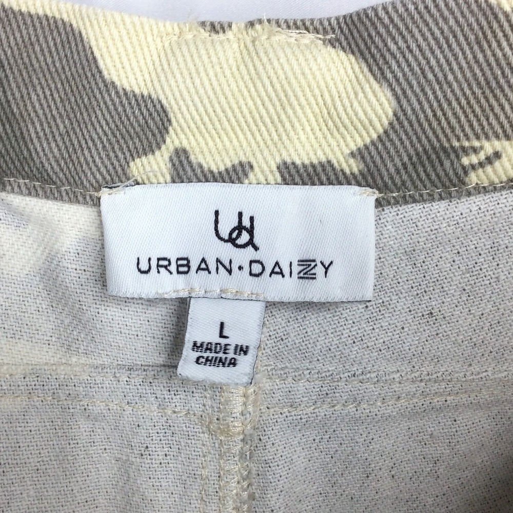 Urban Daizy Barrel Leg Crop Camo Jeans Women's Size Large Gray Ivory High Waist - Picture 6 of 7